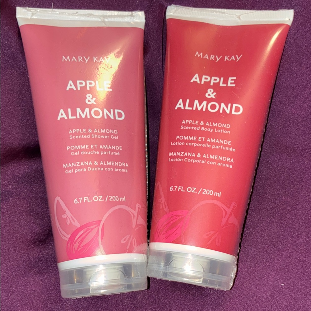 Mary Kay Apple & Almond Scented Duo